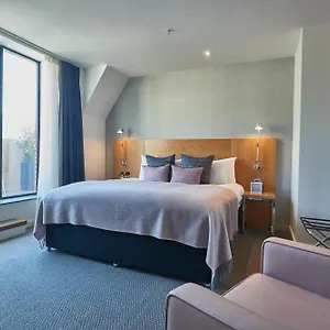 4* Отель Apex City Of