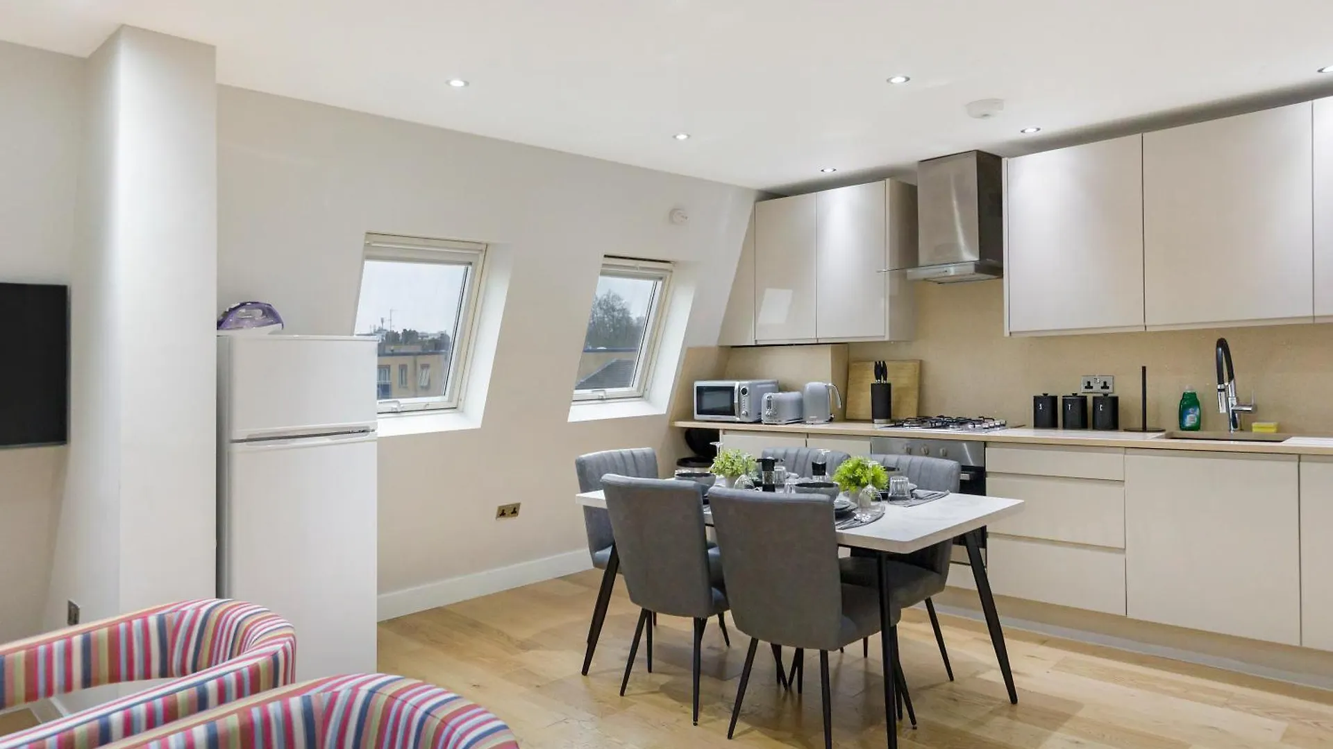 Brick Lane Chill - 2 Bdr - 8 Ppl Apartment London 0*,  United Kingdom