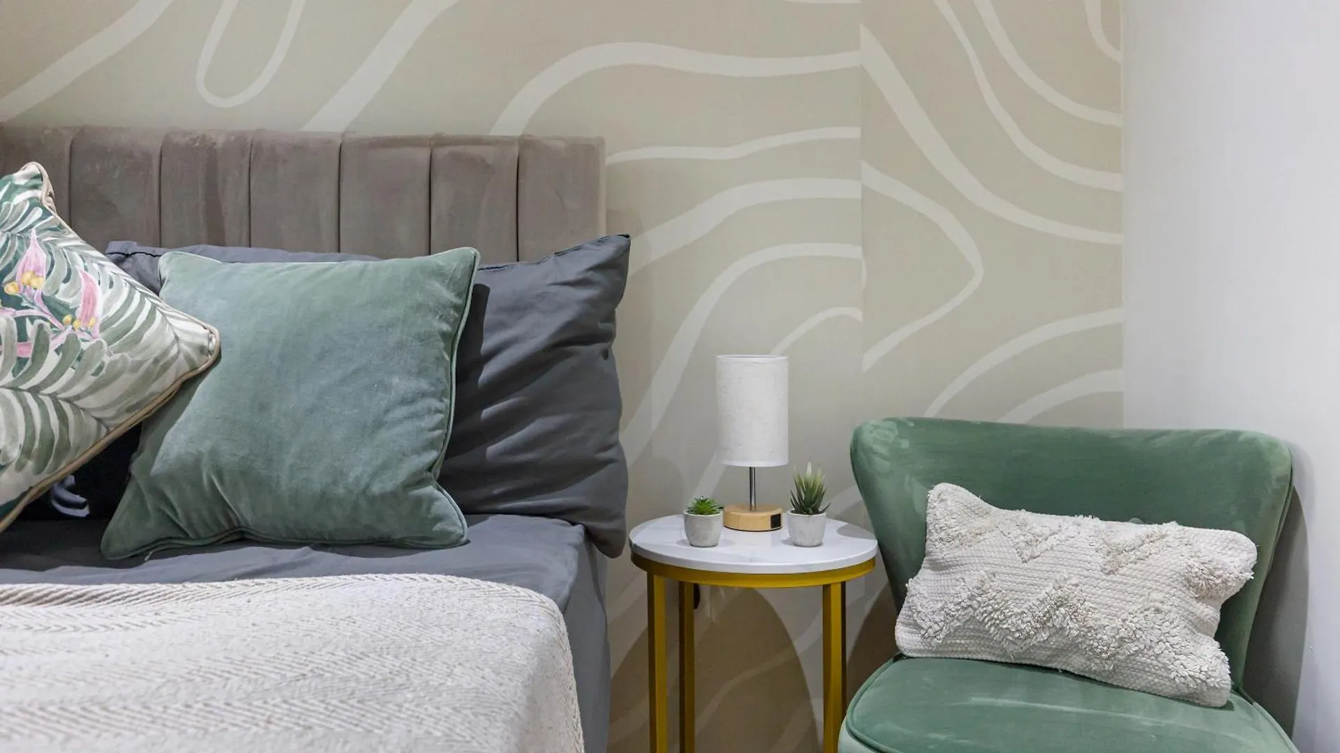 Brick Lane Chill - 2 Bdr - 8 Ppl Apartment London United Kingdom